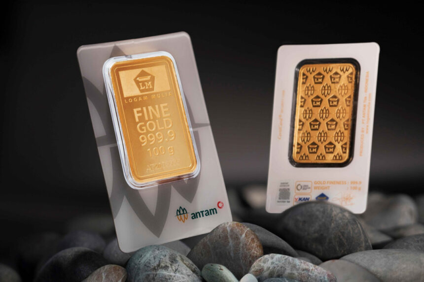 Harga Emas Antam di Pegadaian Alami Penurunan pada 13 Agustus 2025